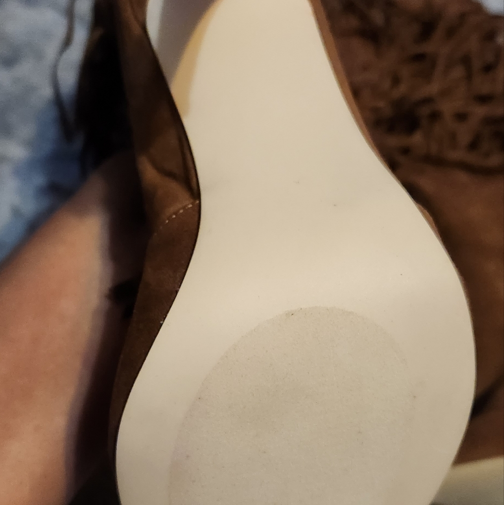 Boots - Picture 2 of 5